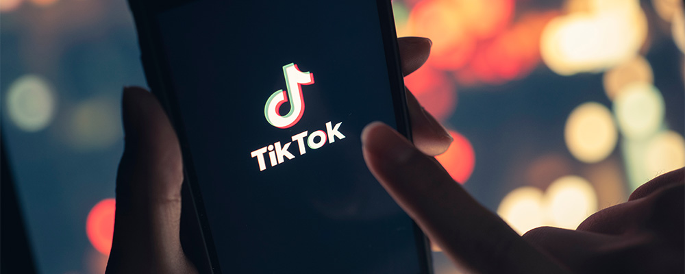 onde assistir invencível app｜Pesquisa do TikTok