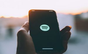 Como apagar uma playlist do Spotify