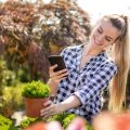 6 apps para identificar plantas por fotos