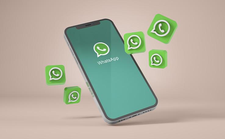 celular com vários ícones do Whatsapp