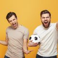 torcedores de futebol que falam futebolês
