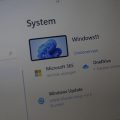 foto da tela de um computador com as configurações do sistema Windows abertas