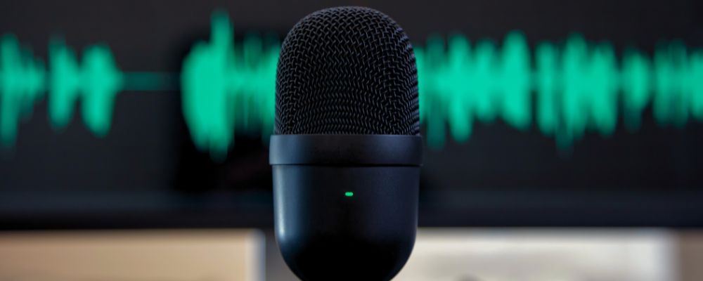Microfone para captação e transcrição de áudio em texto.