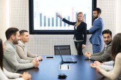 Social business: entenda o que é e quais são as melhores práticas