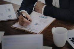 [Infográfico] Tecnologia para pequenas empresas: 6 investimentos certeiros