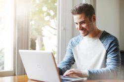 Entenda como funciona o Positivo Resolve e saiba como contratar!