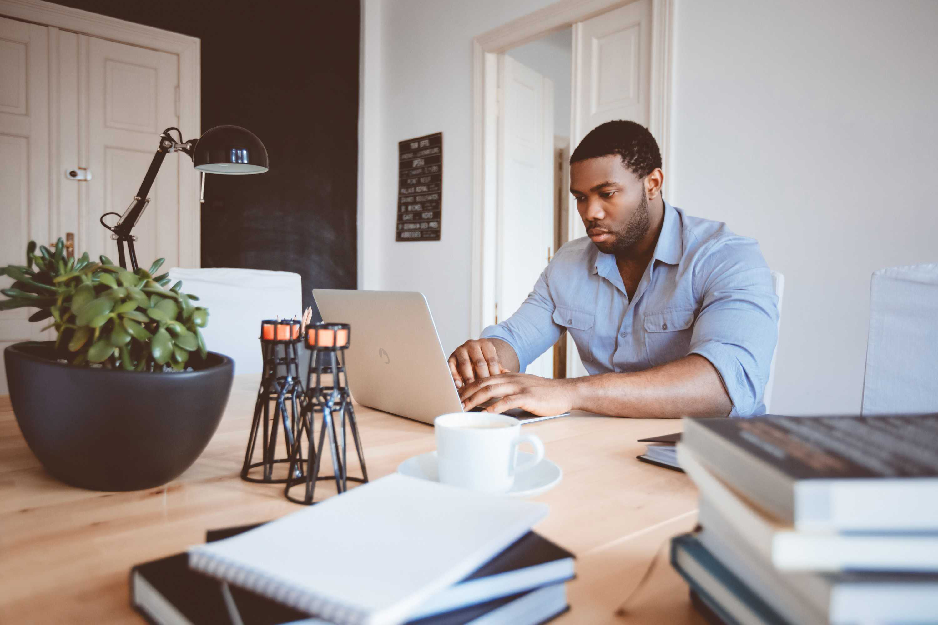 Qual é a infraestrutura de TI necessária para o home office? Entenda!