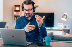 Acessórios para home office: quais a equipe de TI deve oferecer?