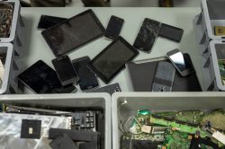 E-waste: saiba o que é e como lidar com esse resíduo
