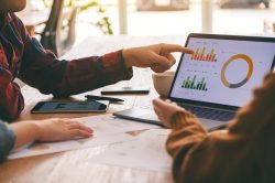 Governança de dados: um guia para implementar em PMEs