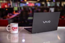 Parceria Positivo e CNN Brasil: VAIO revoluciona o parque tecnológico da emissora