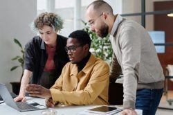 O que é SAFe Agile? Entenda sua estrutura e principais vantagens